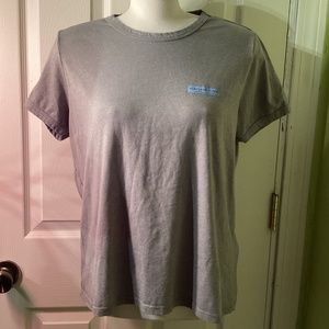 Vineyard Vines Martha’s Vineyard girl’s size XL gray short sleeve tshirt GUC